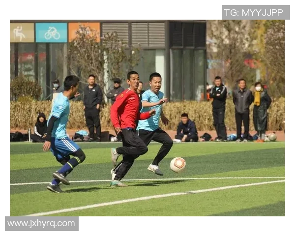 足球巨星汇聚长城共襄盛举展现体育与文化完美融合